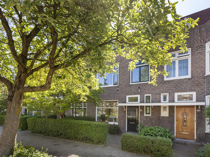 Adelheidstraat 16