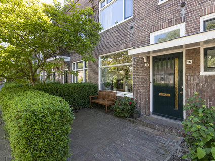 Adelheidstraat 16