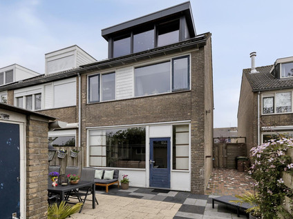 de Roos 24