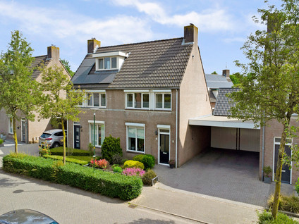 De Hoeven 13