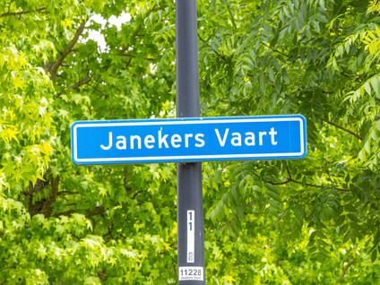 Janekers Vaart 24