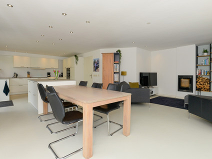 Broekfinne 155