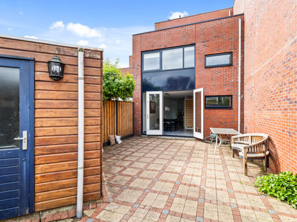 Goudkarpersingel 8