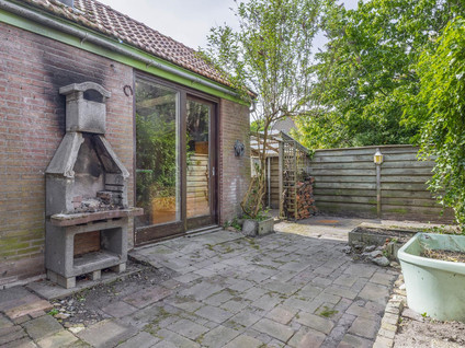 Leliestraat 1