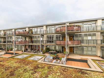 Oosterweezenstraat 327