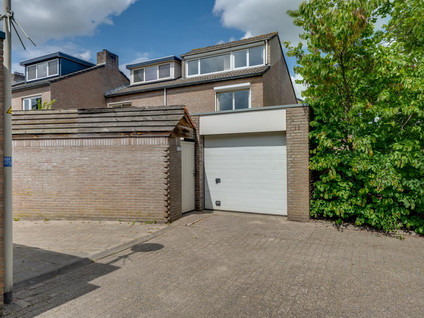 Joostveld 12