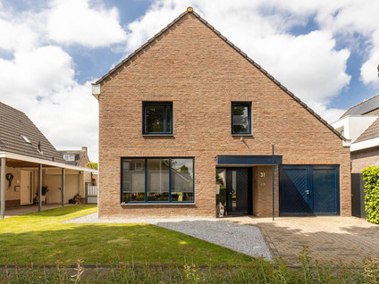 Lange Voer 31