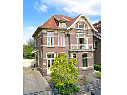 Dorpsstraat 127