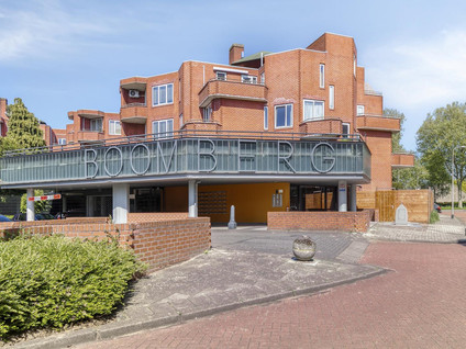 Boomberg 105