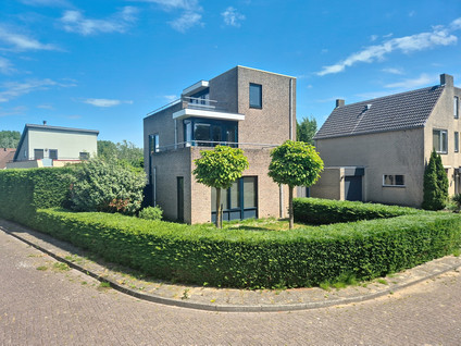 Parmastraat 6