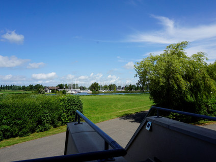 Middelweg 107