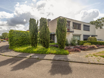 Limburgstraat 8