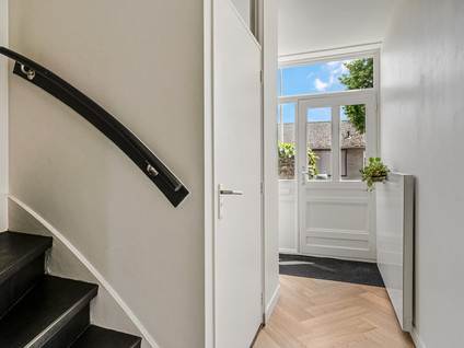van Aemstelstraat 16