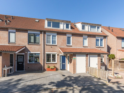 Valkenkamp 104