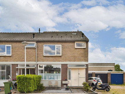 Van der Veenstraat 11