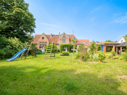 Schoolstraat 8