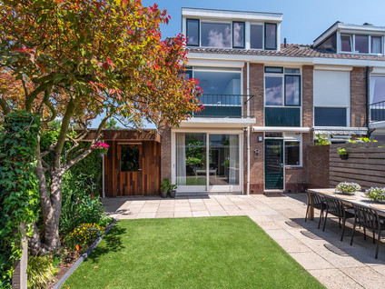 van Waldeck-Pyrmontstraat 16