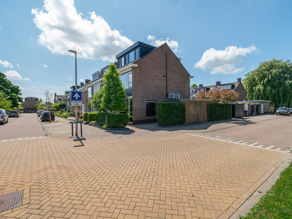 van Waldeck-Pyrmontstraat 16
