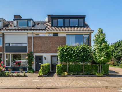van Waldeck-Pyrmontstraat 16