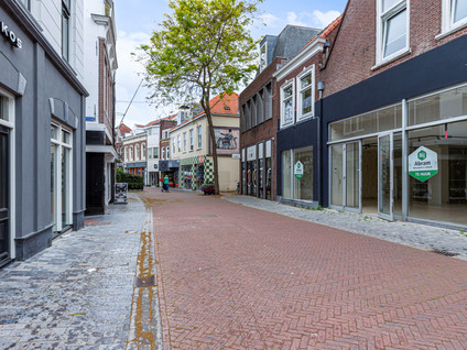 Voorstraat 21