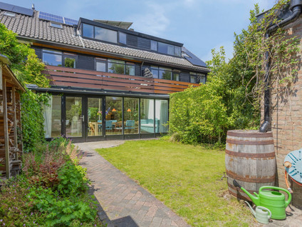 Van Houdringelaan 10