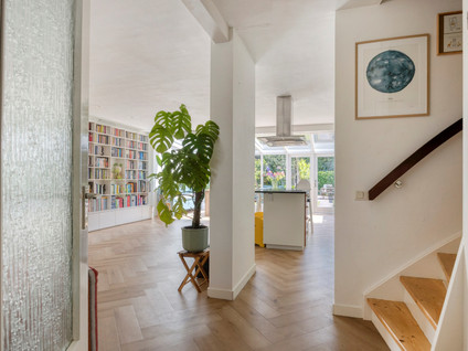 Van Houdringelaan 10