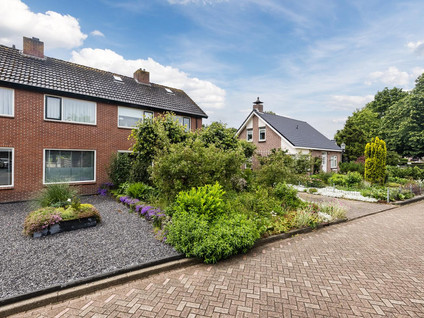 Schoolstraat 25