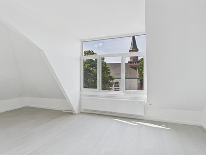 Oostdam 51b