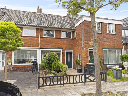 Van Leeuwenhoekstraat 12