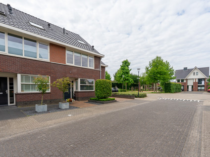 Dwarsdijk 63