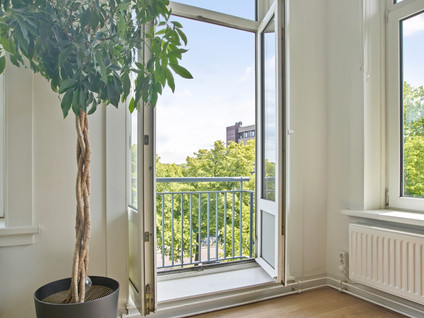 Charlotte de Bourbonstraat 1 3