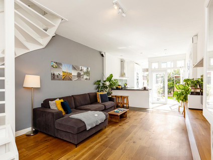 Van Limburg Brouwerstraat 13