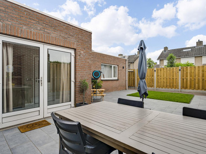 Leeuwebekstraat 5