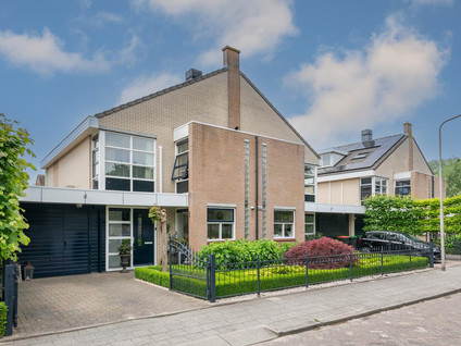 Clara Wichmannstraat 100