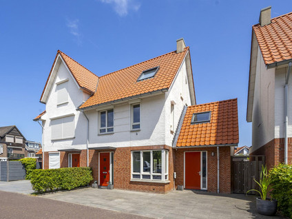 Uranusstraat 22