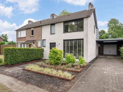 Veldstraat 27