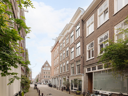 Eerste Lindendwarsstraat 1H
