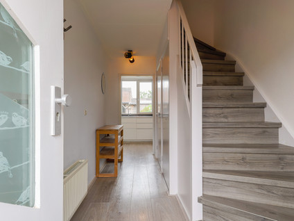 Burgemeester Elmersstraat 27