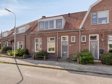Donkereweg 13