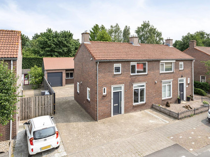 Nieuwelaan 49