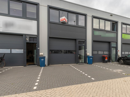 Titaniumweg 466