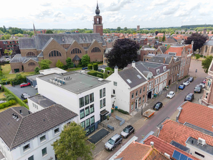 Stationsstraat 12