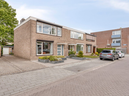 Rudolf Van Baarlestraat 18