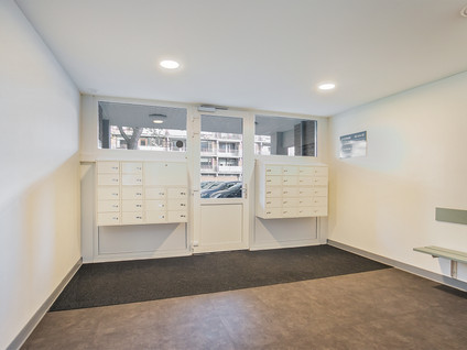 Witte de Withstraat 81