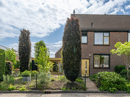 Melkweg 24