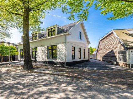 van Oosthuyselaan 79b