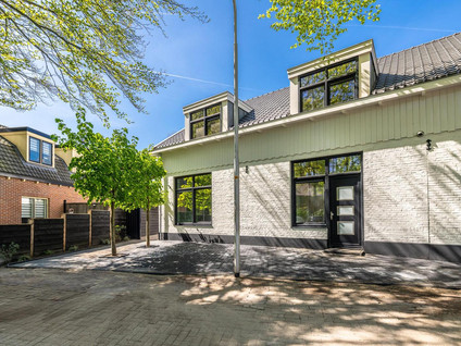 van Oosthuyselaan 79b