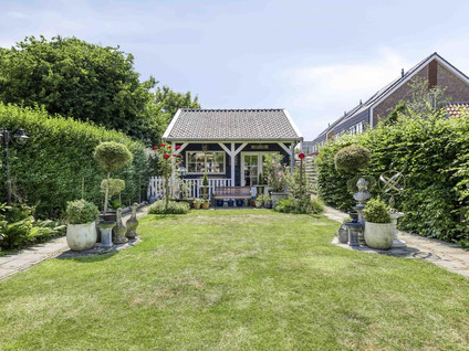 Dorpsstraat 4