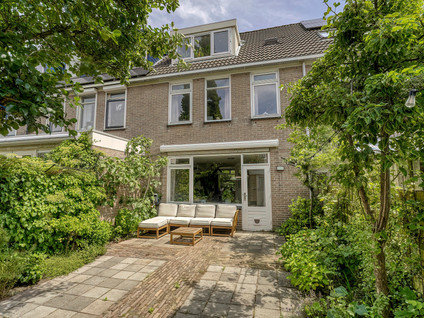 Menno Ter Braaklaan 10
