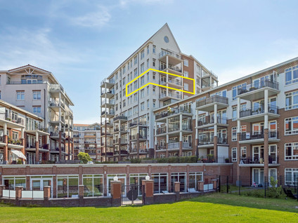 De Klok 381